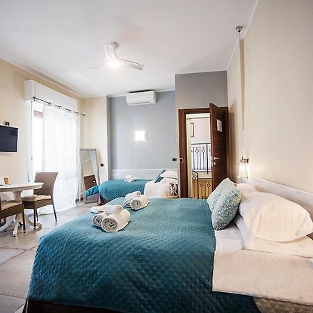 L'Antico Borgo Elena Noli Hotel Eksteriør billede